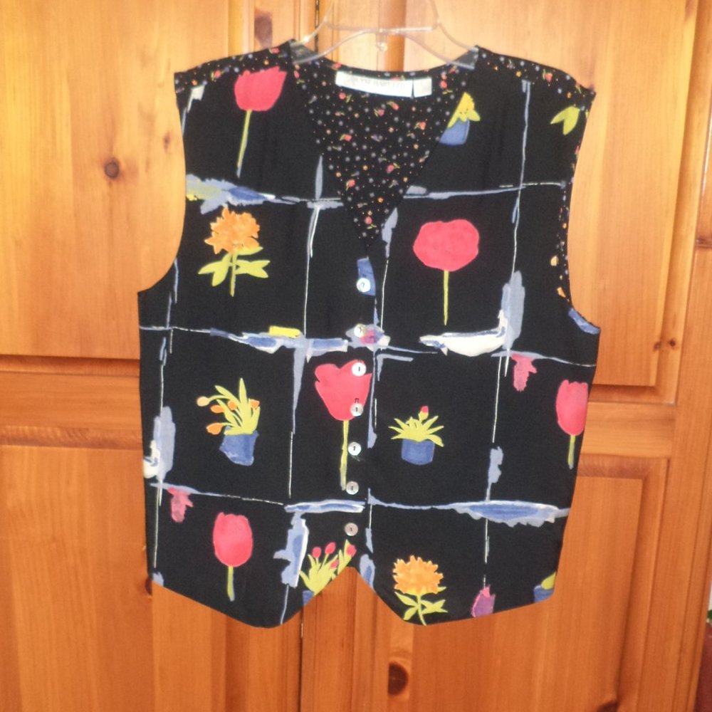 ILYSE HART LTD multi color sleeveless top sz L woman